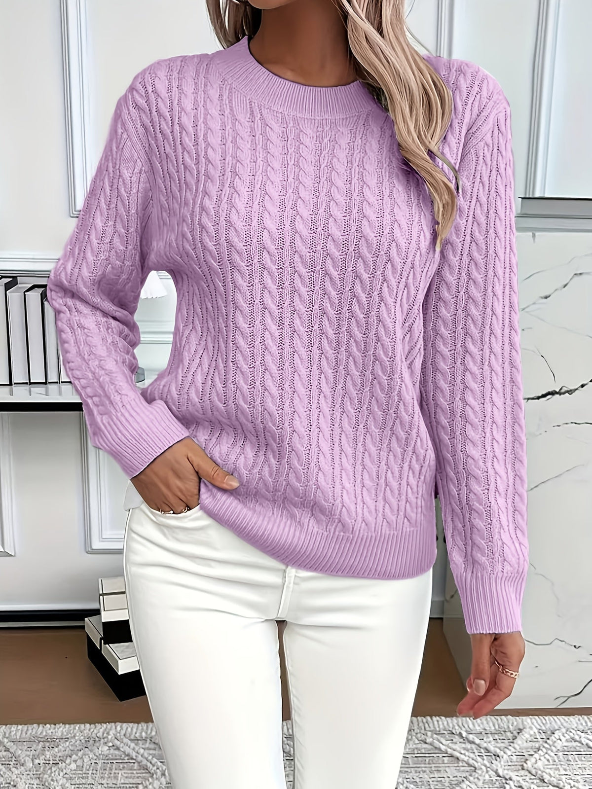 Women's Relaxed Cable Knit Pullover for Chilly Days