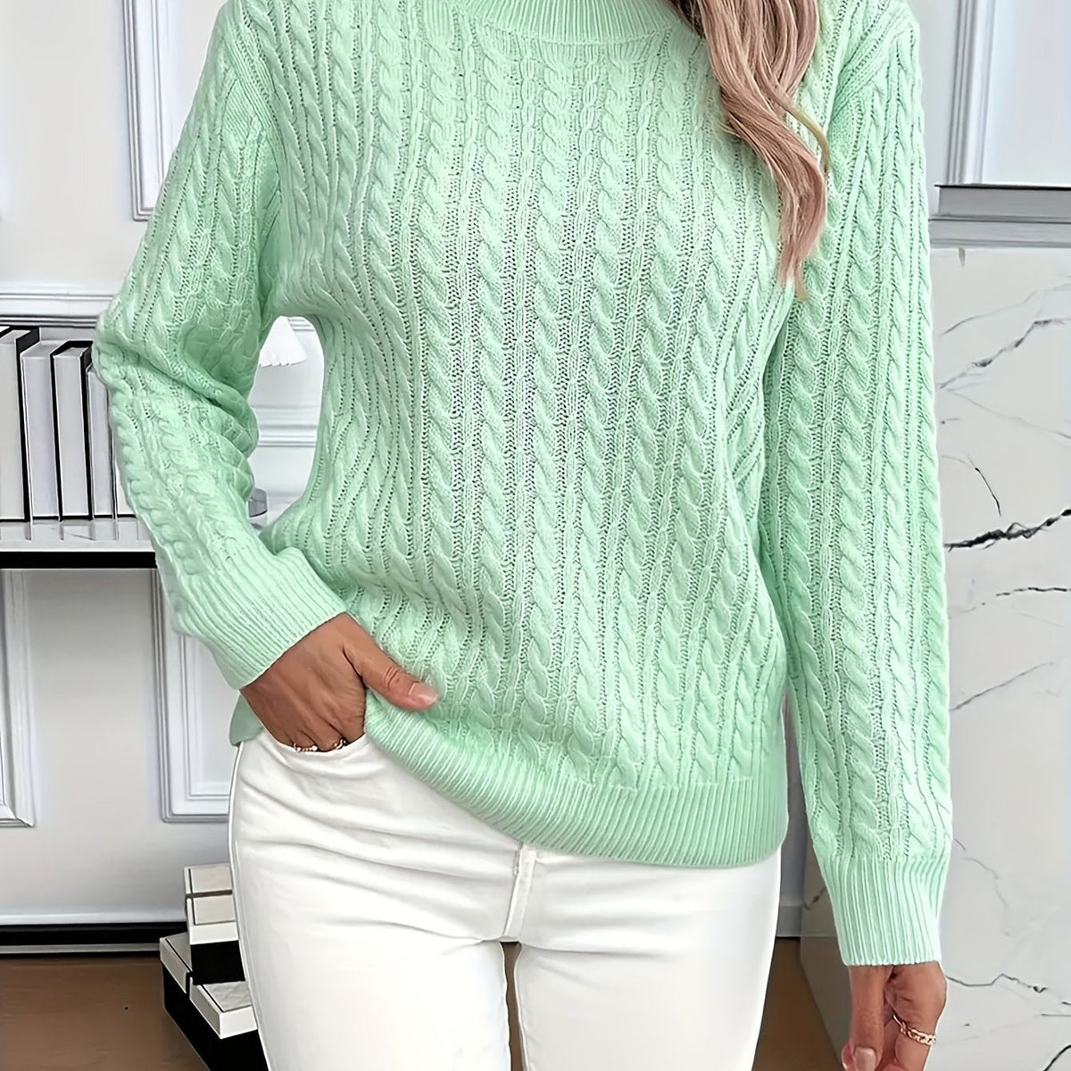 Women's Relaxed Cable Knit Pullover for Chilly Days