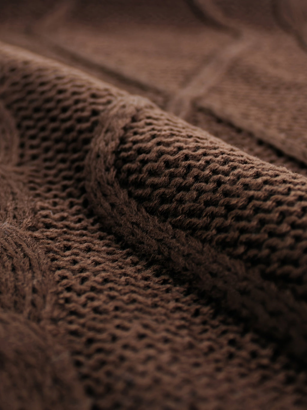 Women's V-Neck Cable Knit Sleeveless Sweater Vest