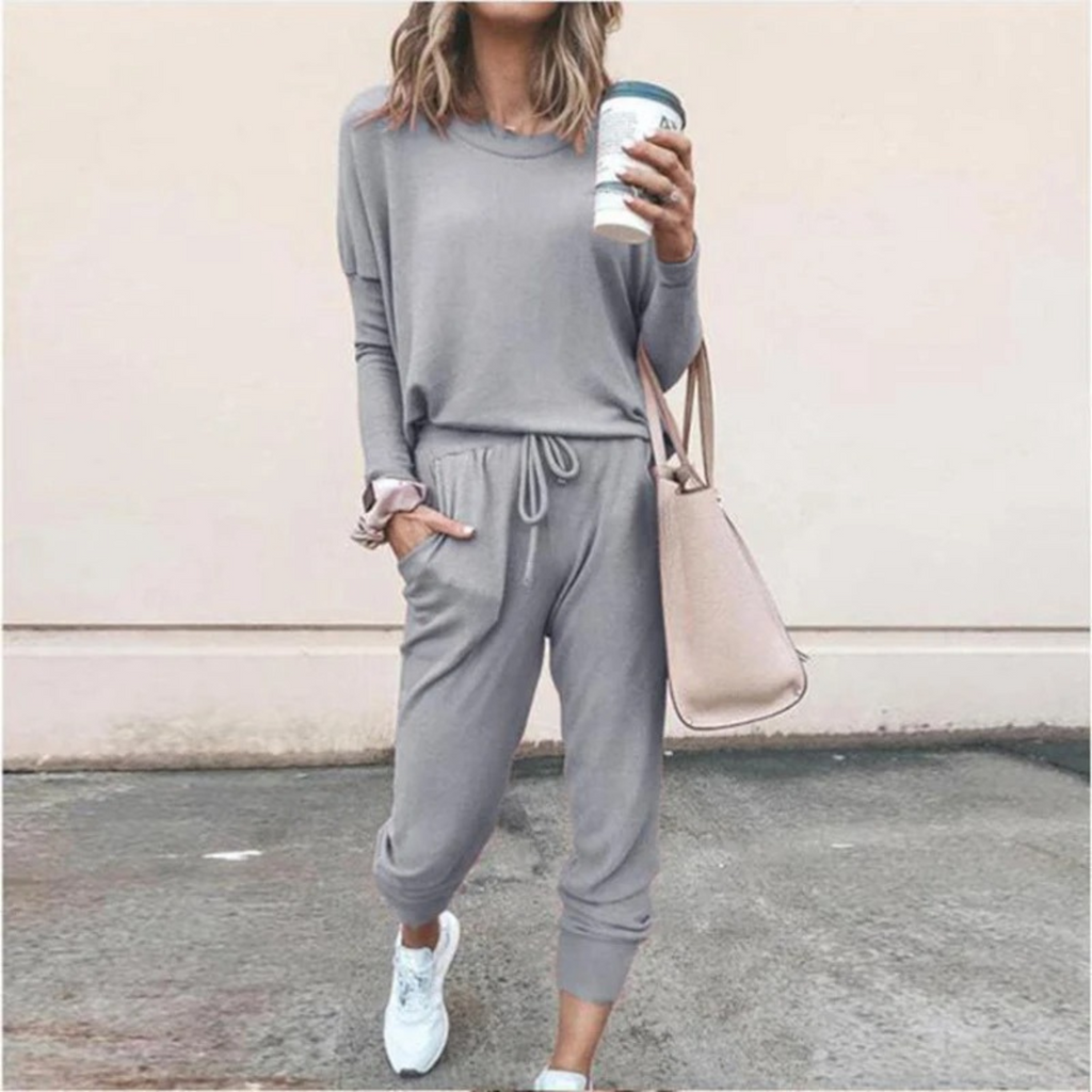 Women's Round Neck Long Sleeve Tapered Jogger Set
