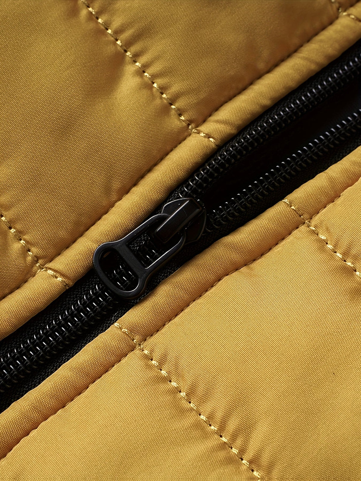 Men's Light Quilted Coat for Cool Weather Layering
