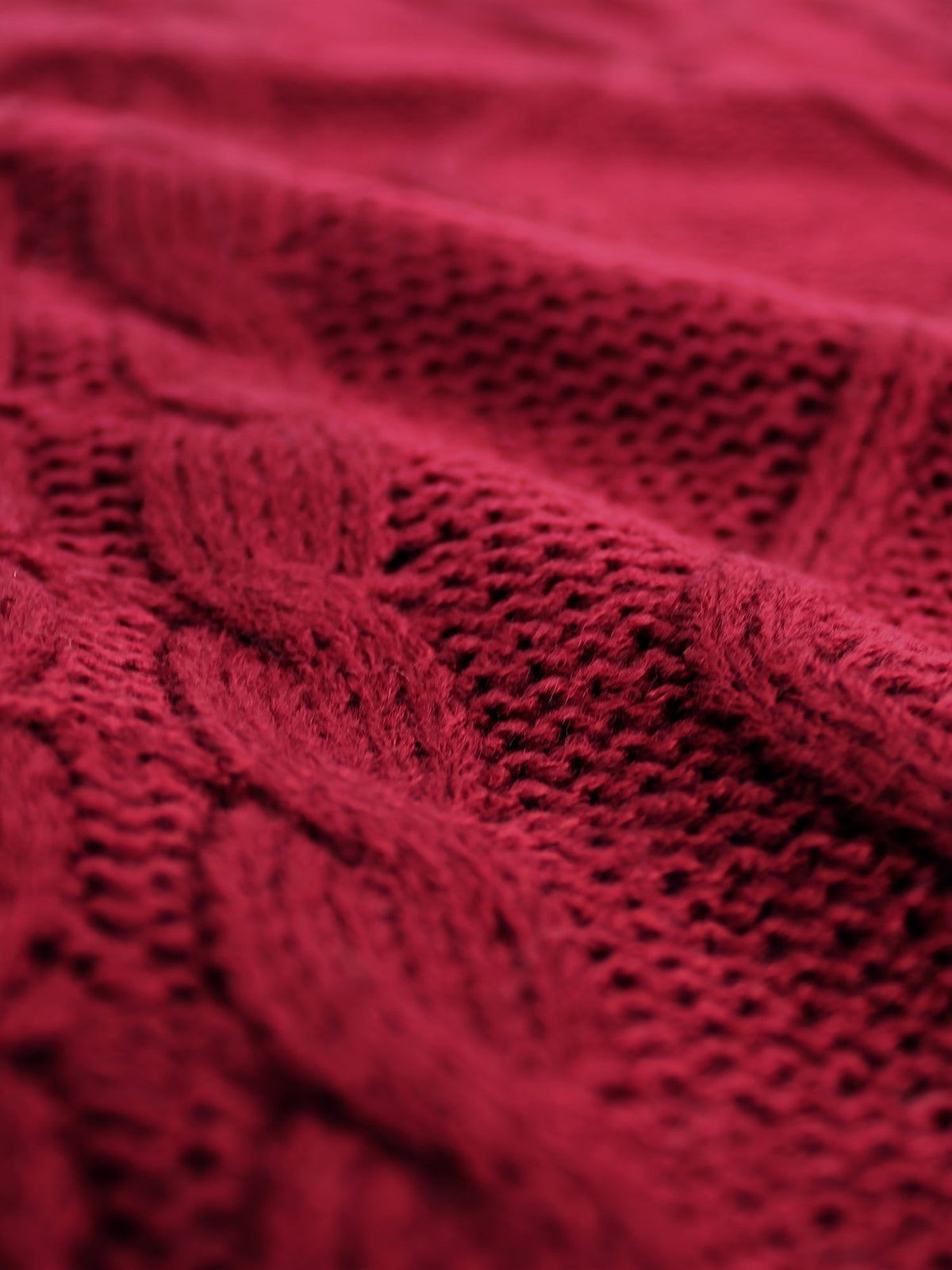 Women's V-Neck Cable Knit Sleeveless Sweater Vest