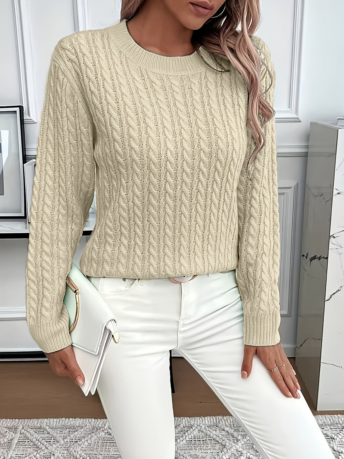 Women's Relaxed Cable Knit Pullover for Chilly Days
