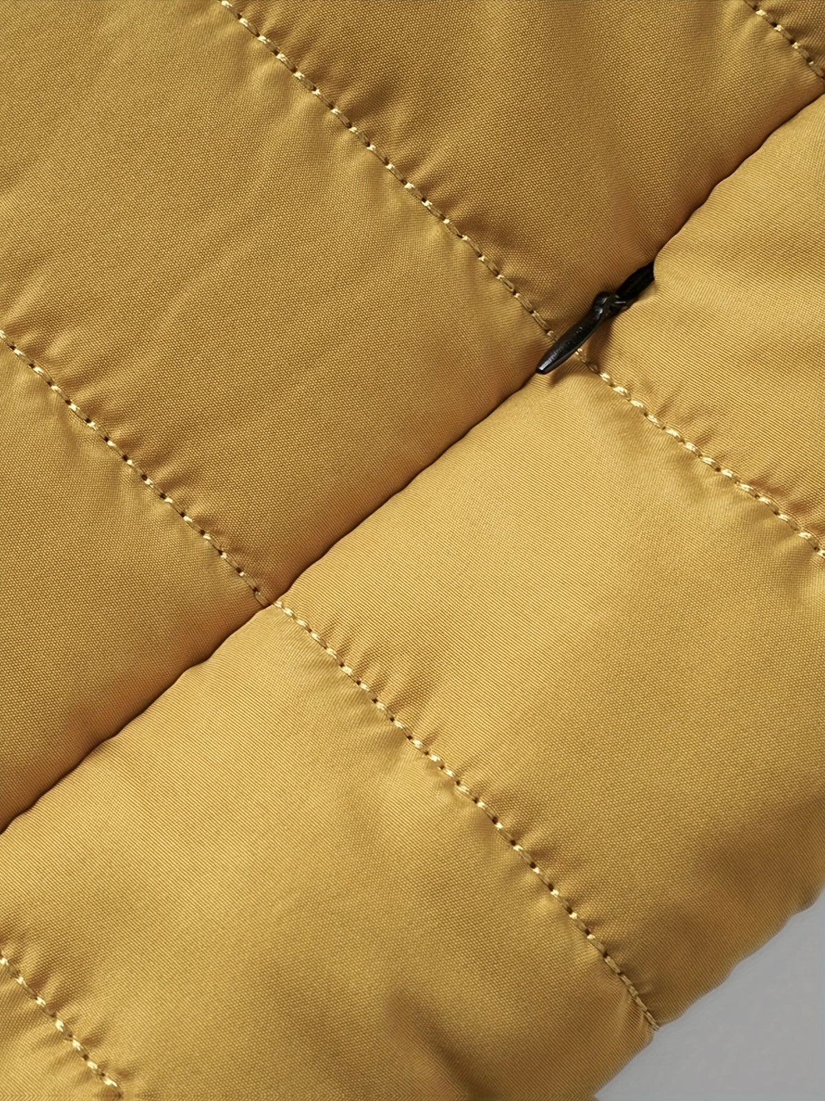 Men's Light Quilted Coat for Cool Weather Layering