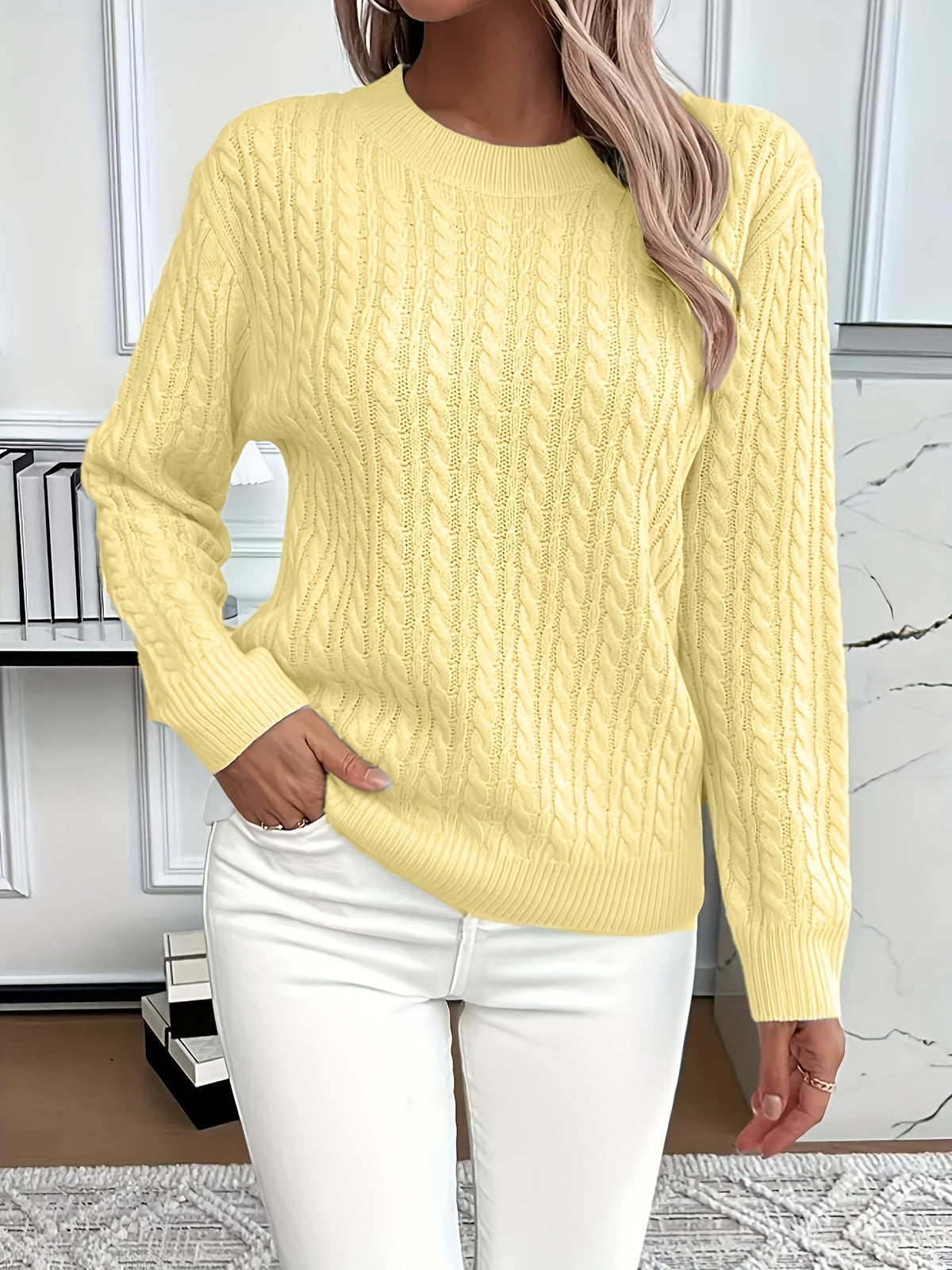 Women's Relaxed Cable Knit Pullover for Chilly Days