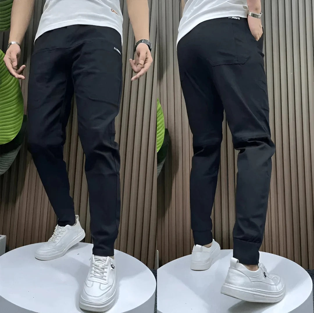 Men's Slim Tapered Cut Cargo Sweatpants