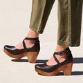 Women's Polished Closed-Toe Wedge Sole Pumps