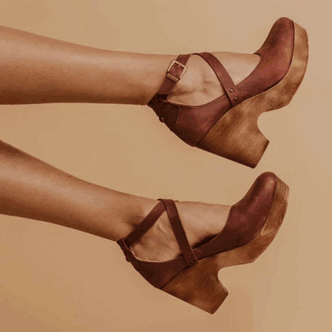 Women's Polished Closed-Toe Wedge Sole Pumps