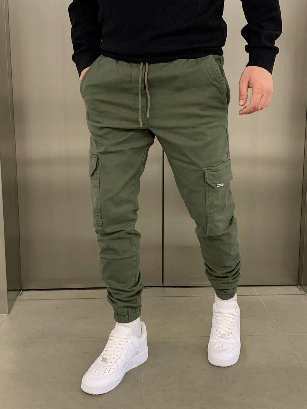 Men's Adjustable Tie-Waist Side-Pocket Cargo Pants