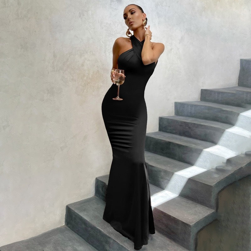 Women's Backless Halter Mermaid Silhouette Maxi Evening Dress