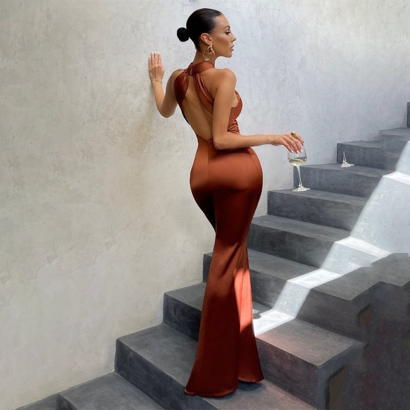 Women's Backless Halter Mermaid Silhouette Maxi Evening Dress