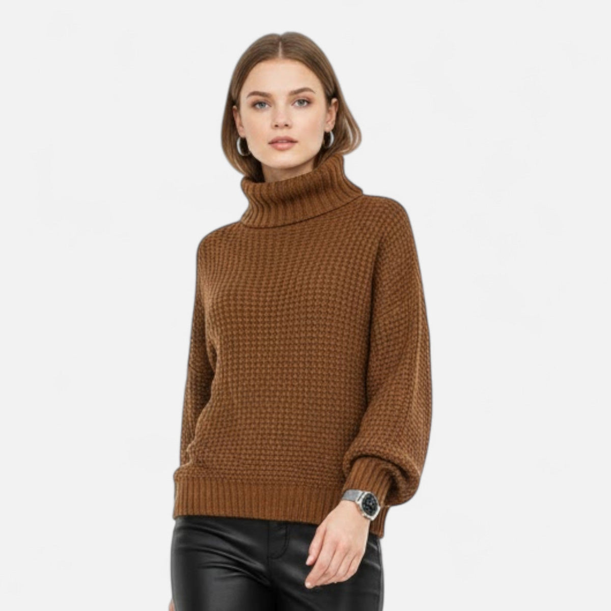 Women's Turtleneck Pullover in Wool-Blend Knit