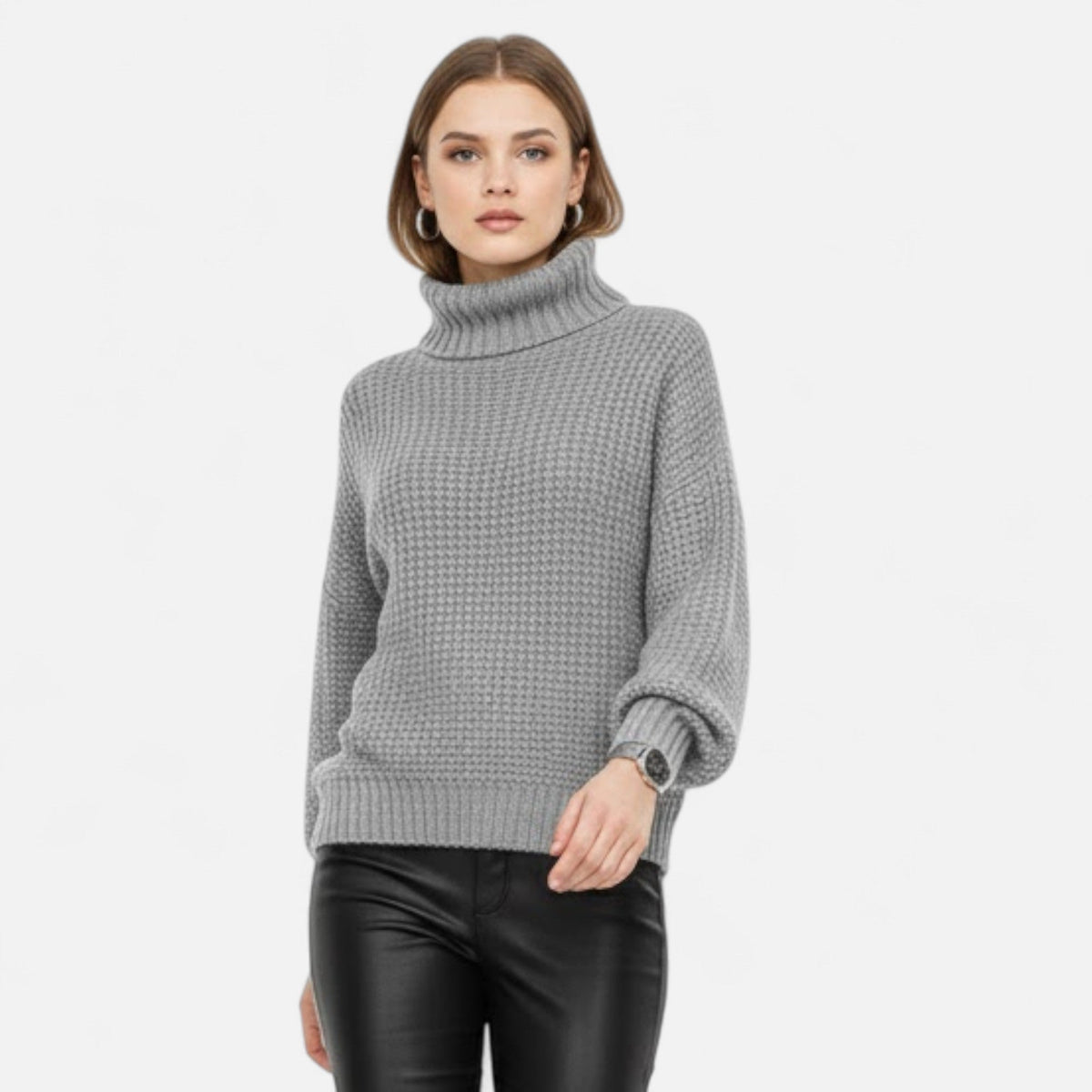 Women's Turtleneck Pullover in Wool-Blend Knit