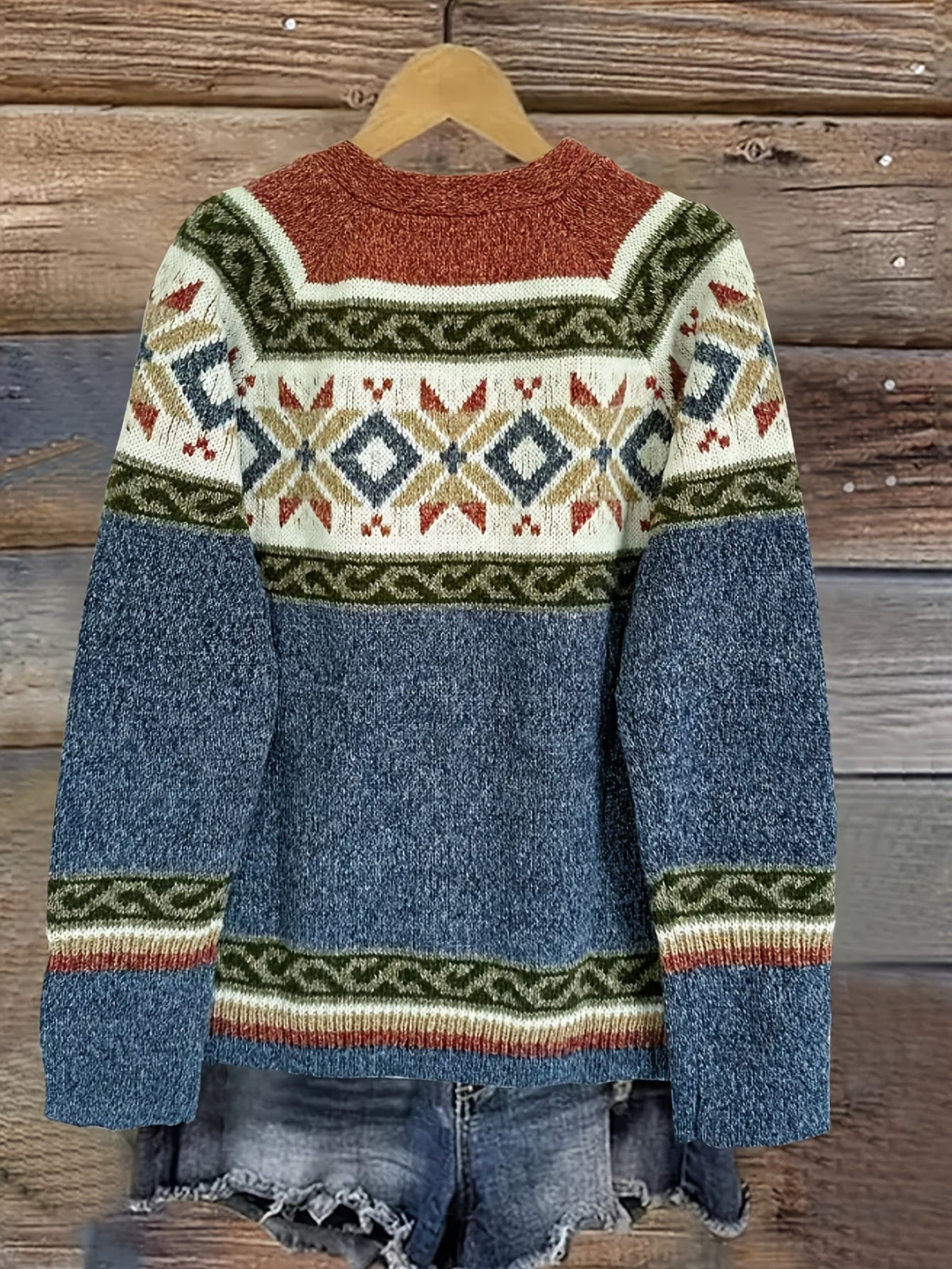 Women's Button-Up Cardigan with Patterned Geometric Yoke