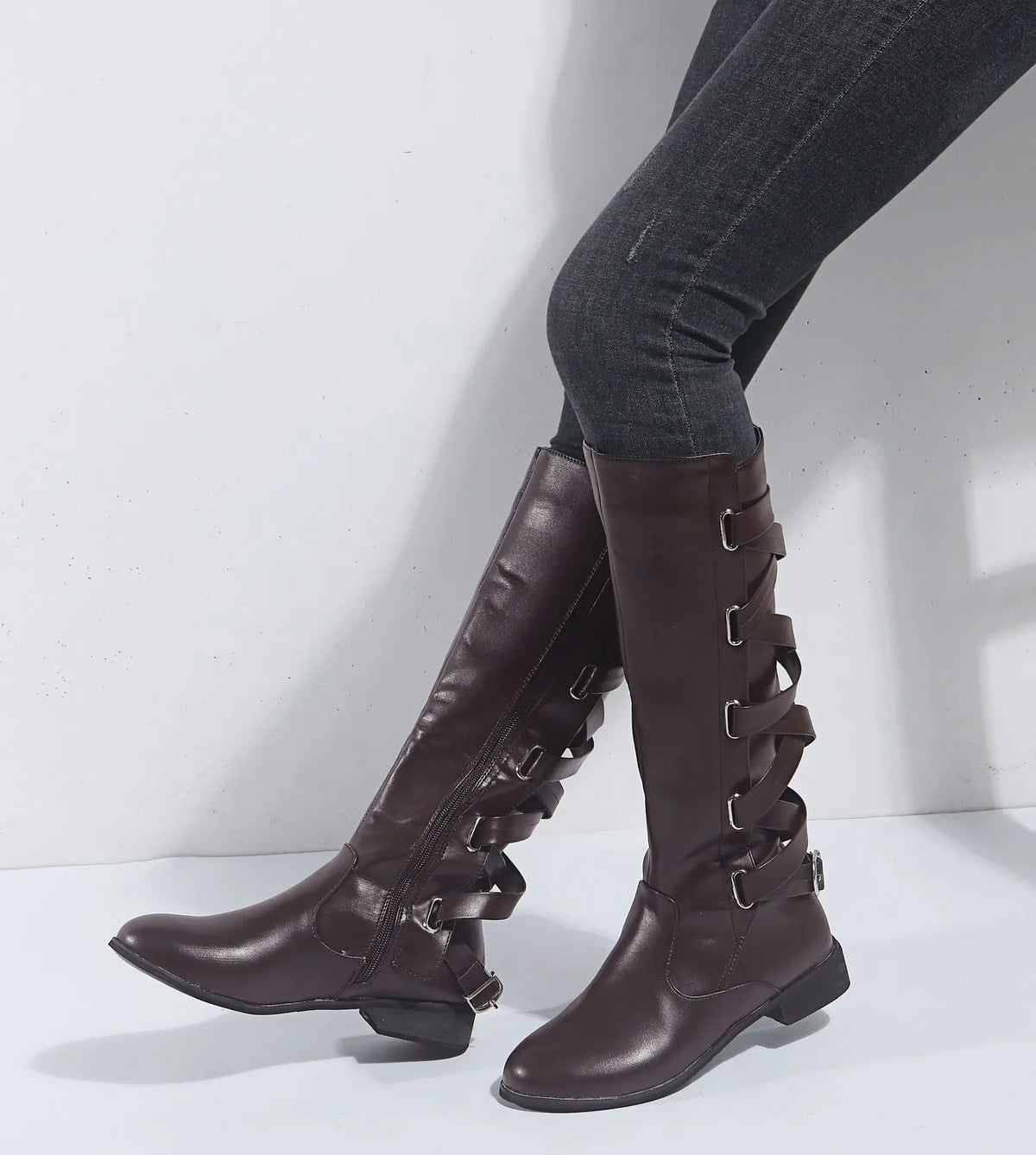 Women's Riding Boots with Knee-High Back Buckles