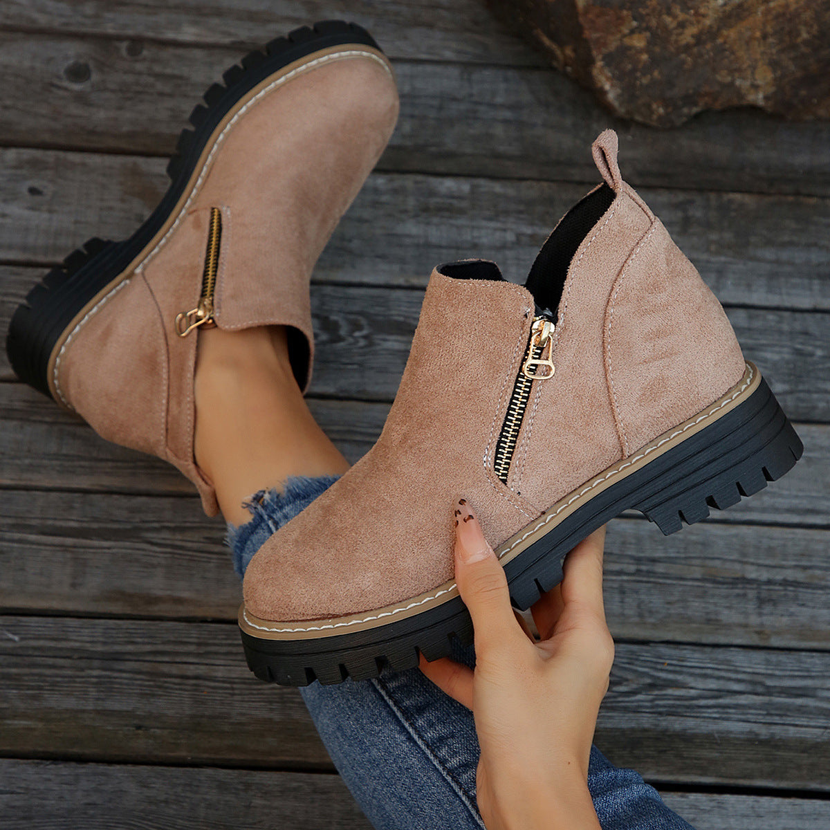 Women's Platform Lug Sole Side Zip Ankle Booties