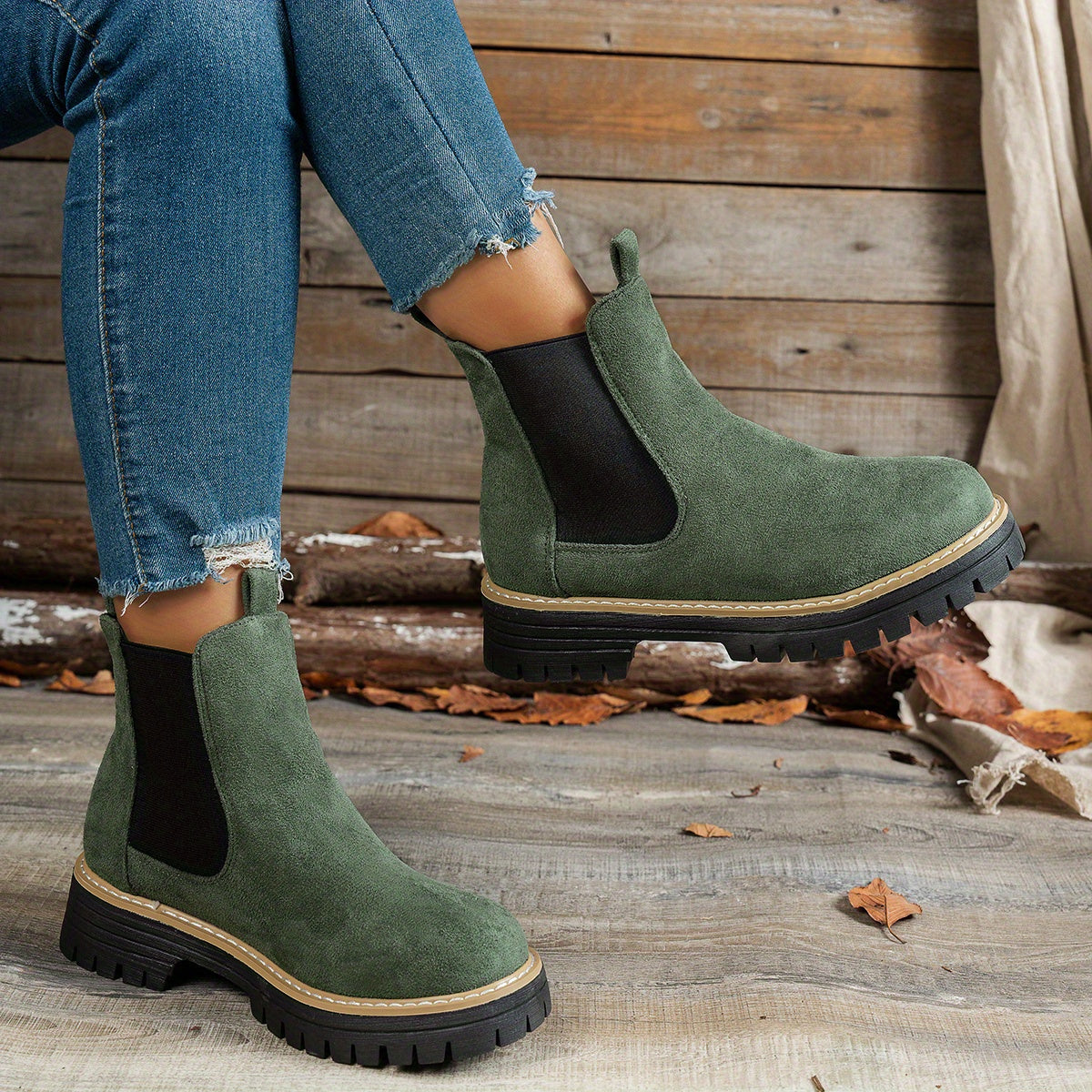 Women's Chunky Lug Platform Chelsea Ankle Booties