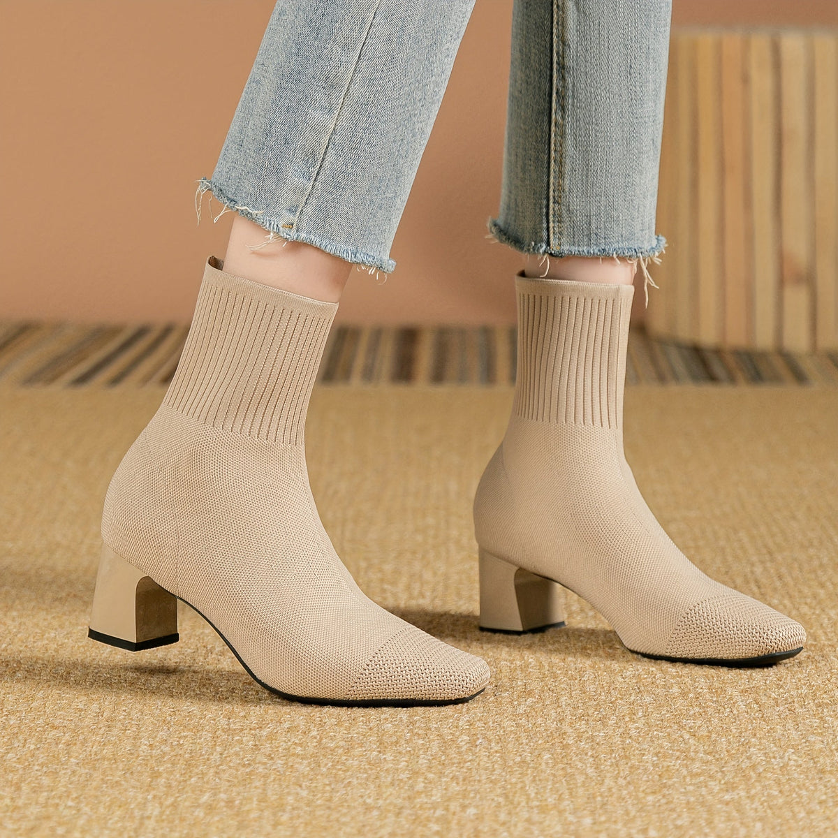 Women's Block Heel Stretch Knit Ankle Booties