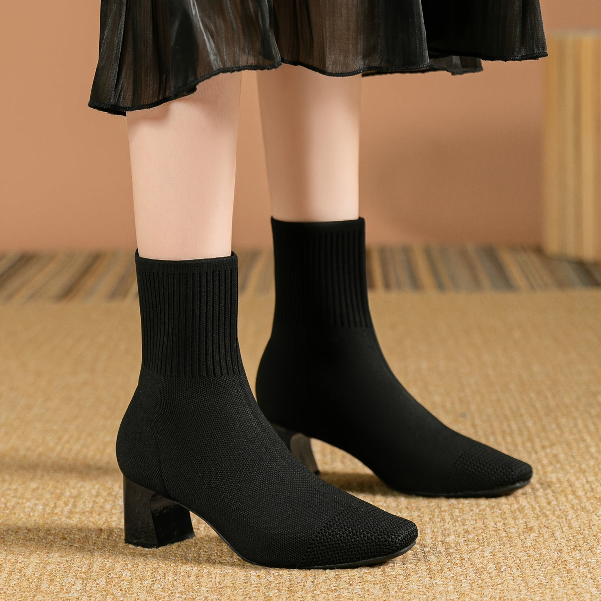 Women's Block Heel Stretch Knit Ankle Booties