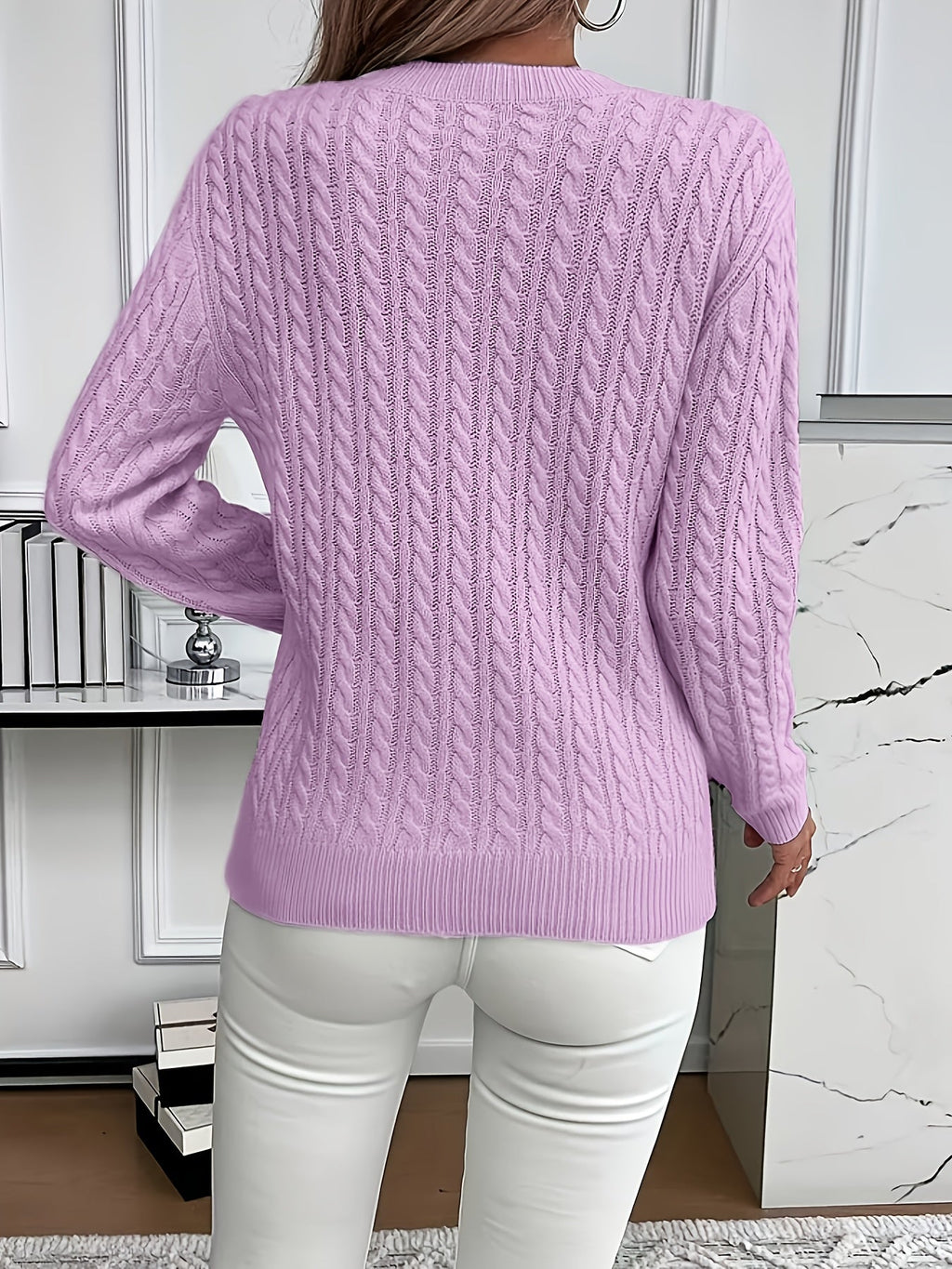 Women's Relaxed Cable Knit Pullover for Chilly Days