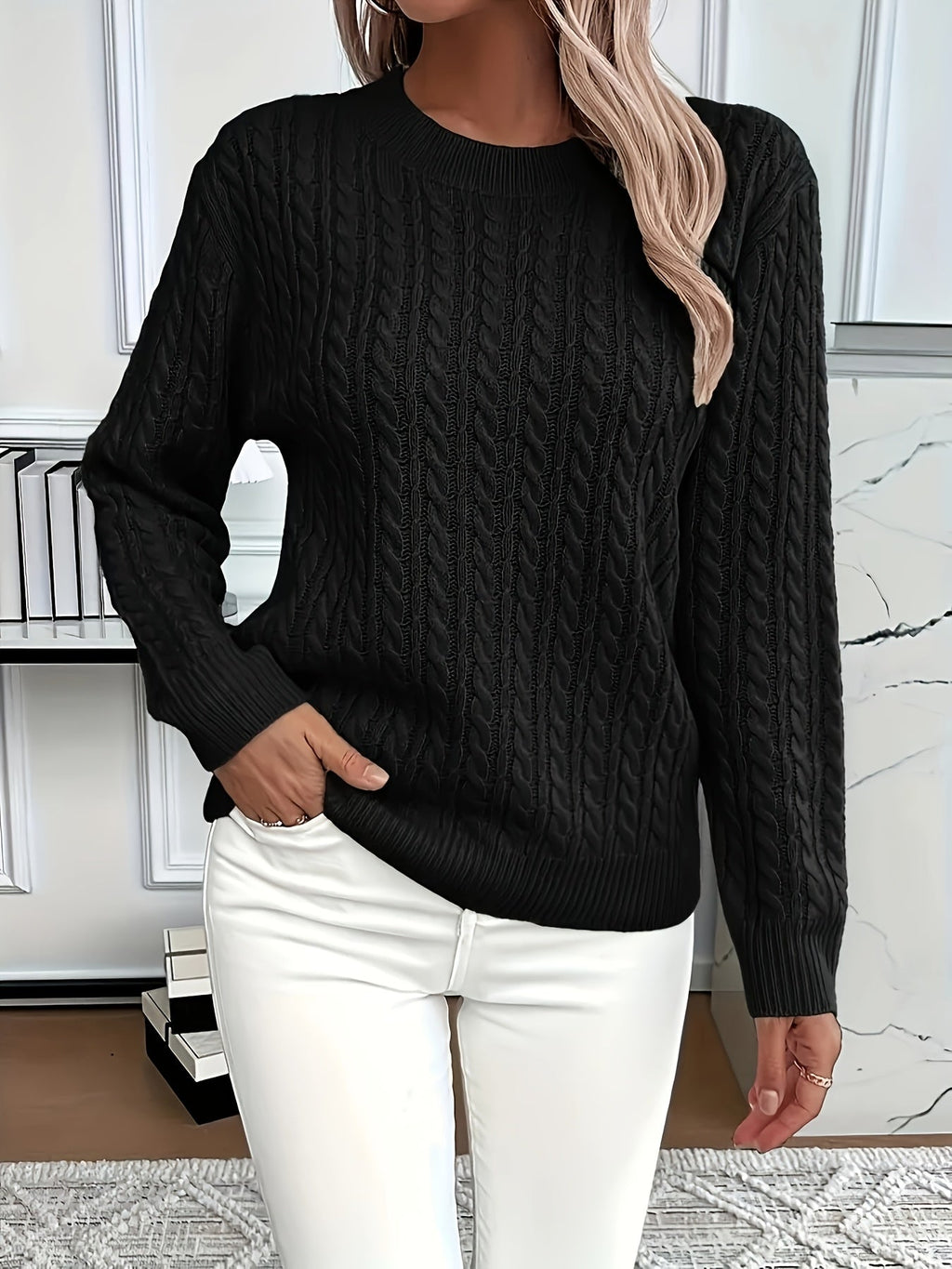 Women's Relaxed Cable Knit Pullover for Chilly Days