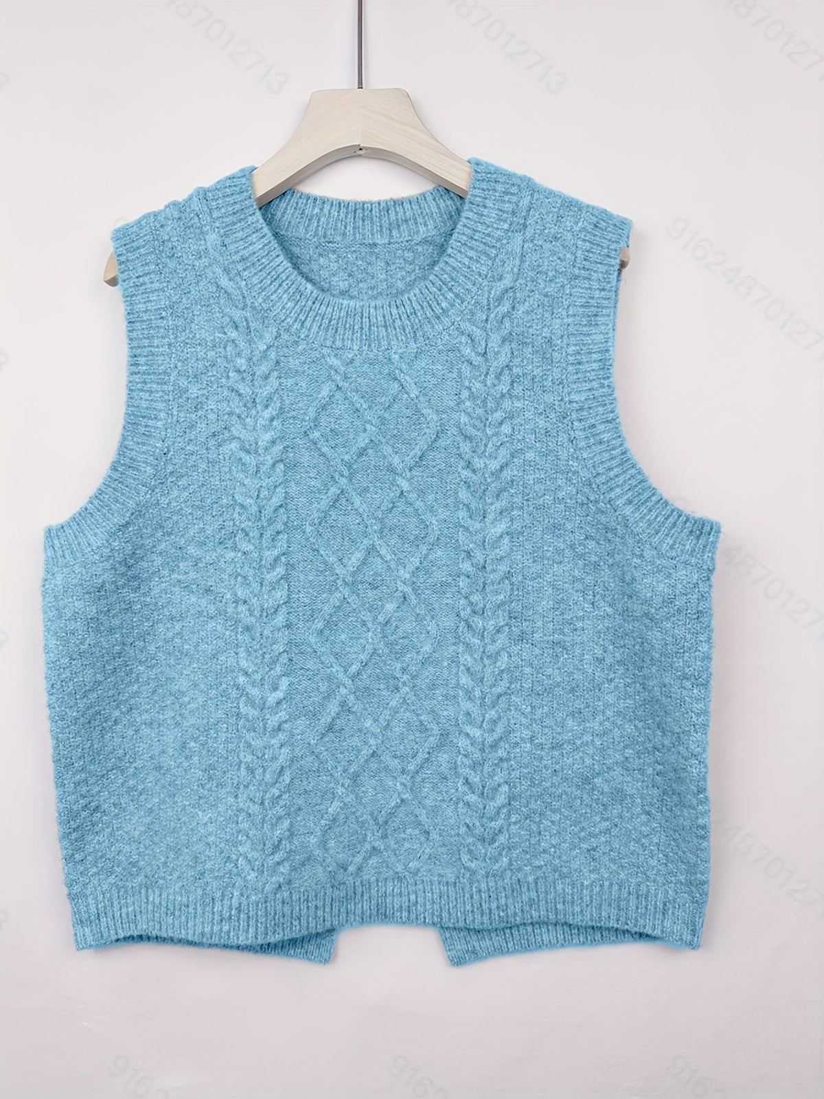 Women's Round Neck Cable Knit Sleeveless Layering Vest