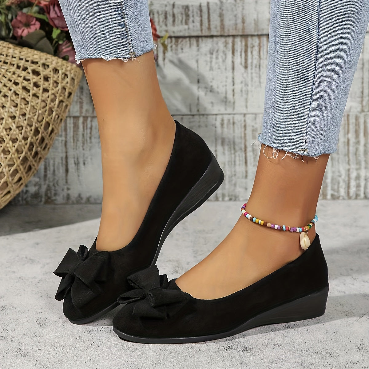 Women's Orthopedic Ballet Flats with Bow Detail
