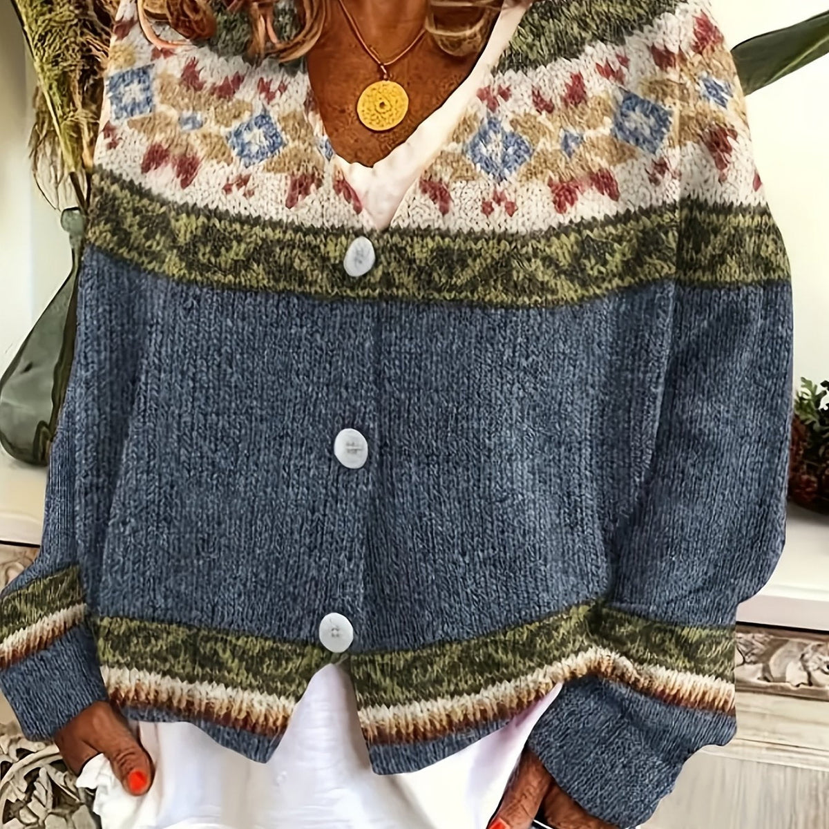 Women's Button-Up Cardigan with Patterned Geometric Yoke