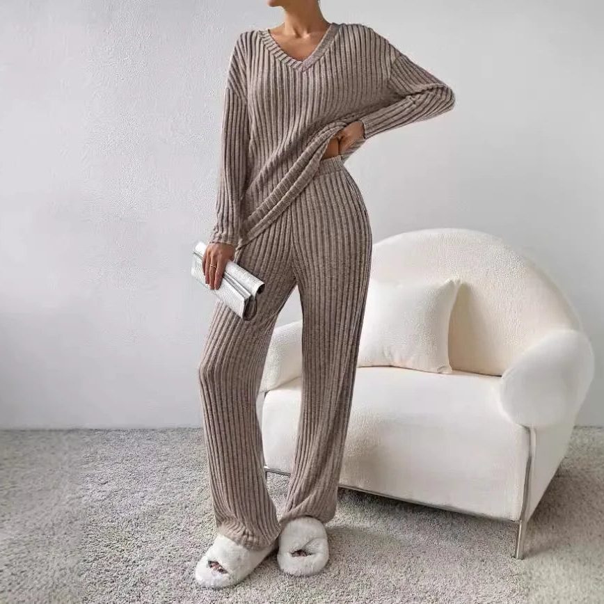 Women's Relaxed Ribbed V-Neck Knit Wide Leg Pants Set