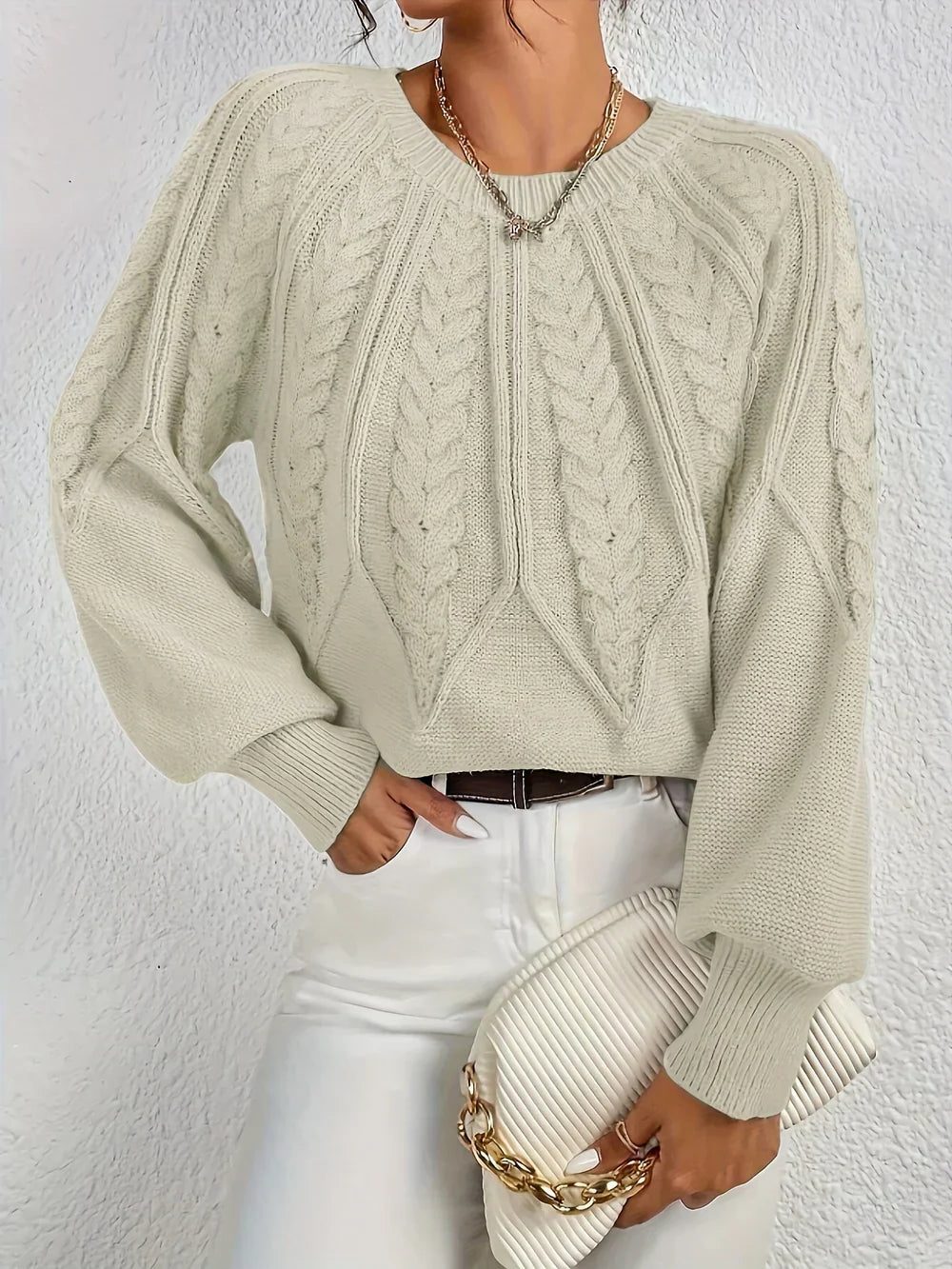 Women's Cropped Round Neck Cable Knit Long Sleeve Pullover