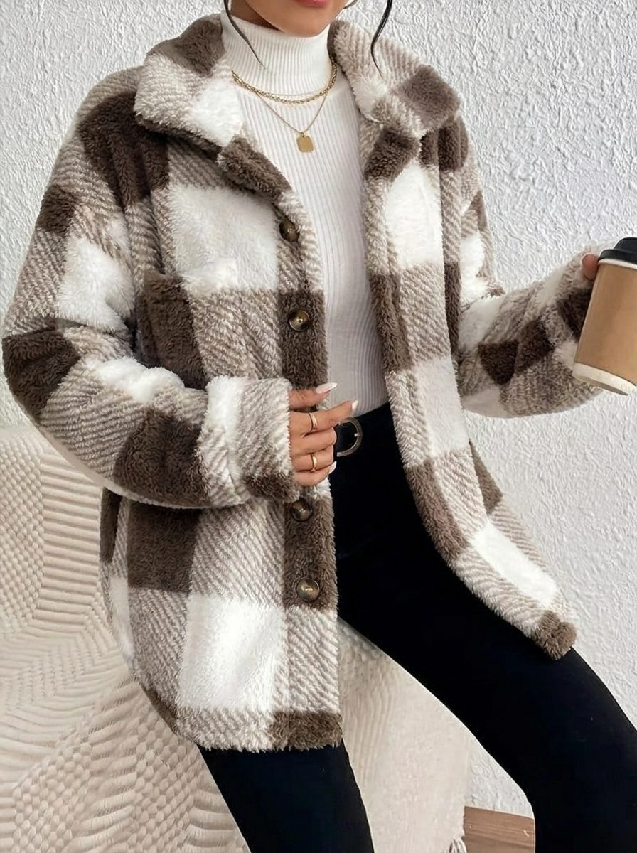 Women's Fluffy Button-Up Plaid Coat in Oversized Fit