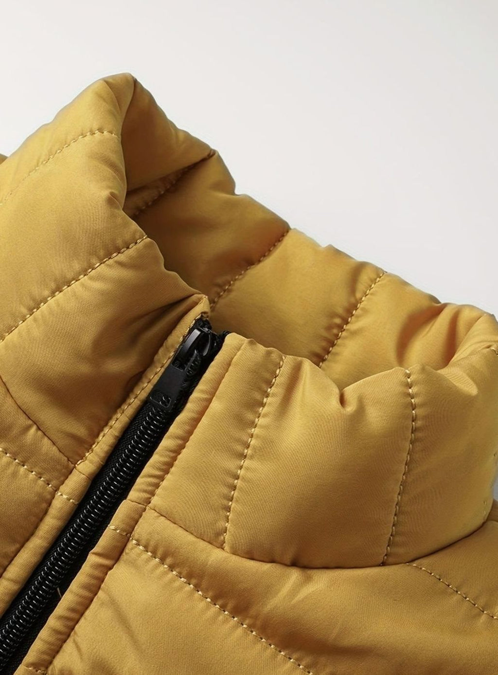 Men's Packable Zip-Front Padded Coat with Horizontal Quilting