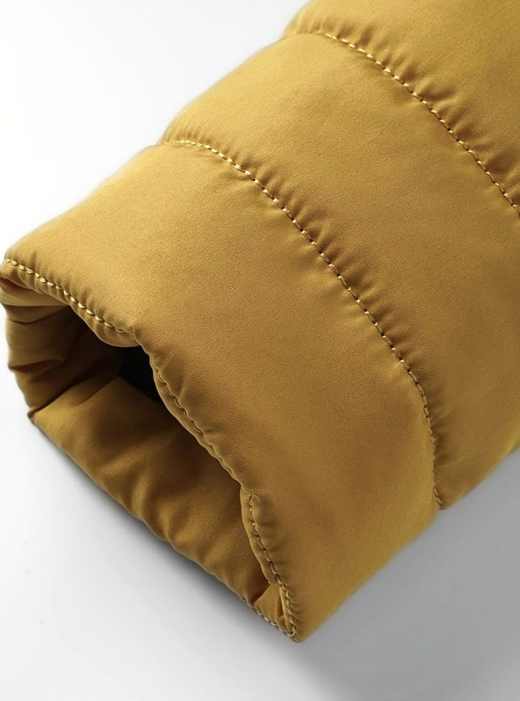 Men's Packable Zip-Front Padded Coat with Horizontal Quilting