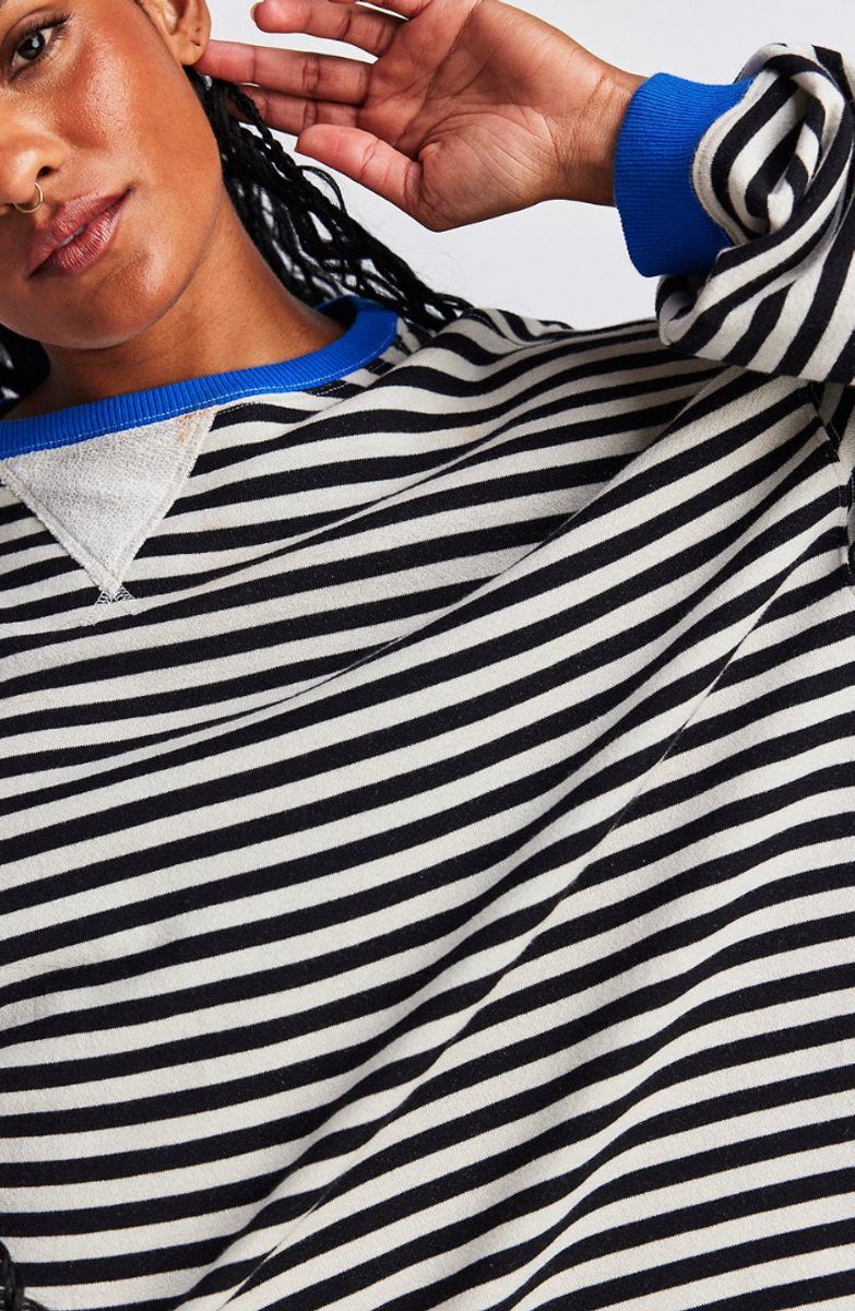 Women's Classic Stripe Oversized Knit Pullover