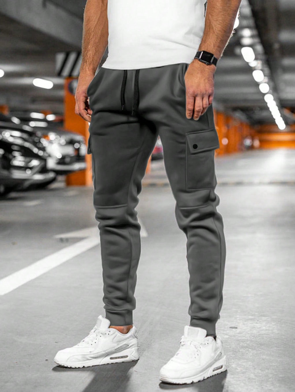 Men's Cropped Lightweight Stretch Fabric Jogger Pants