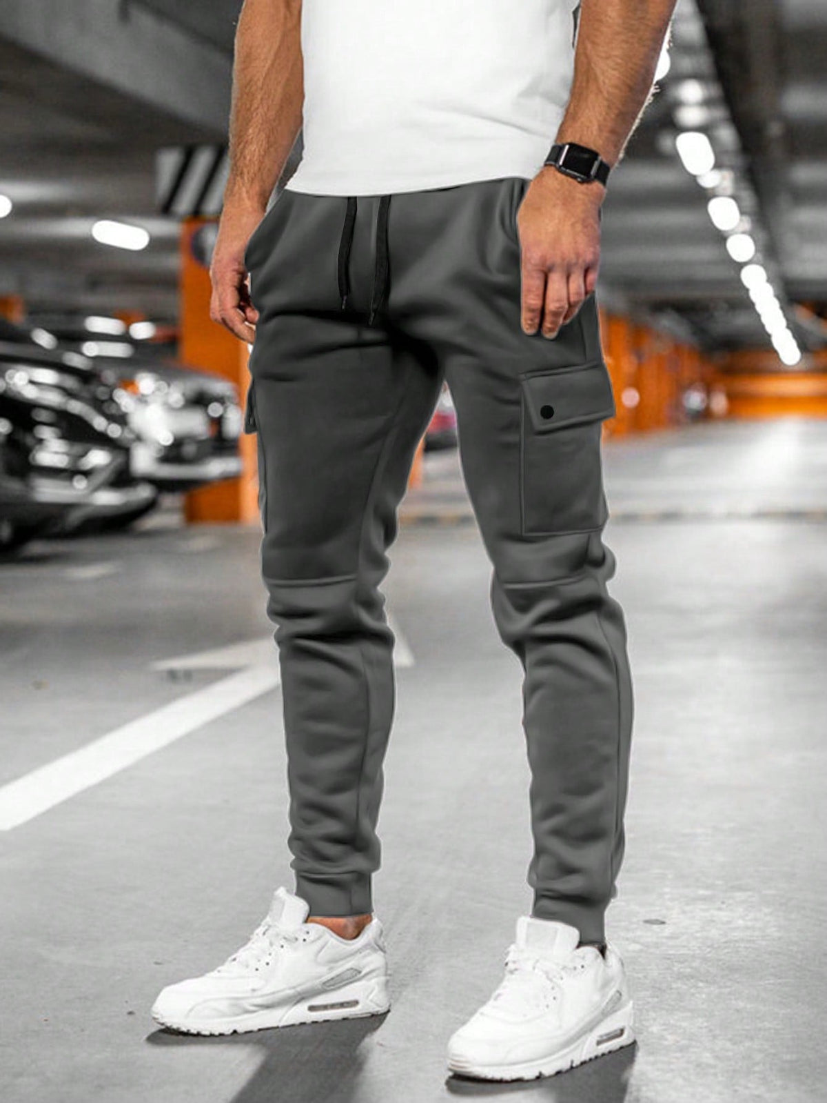 Men's Cropped Lightweight Stretch Fabric Jogger Pants