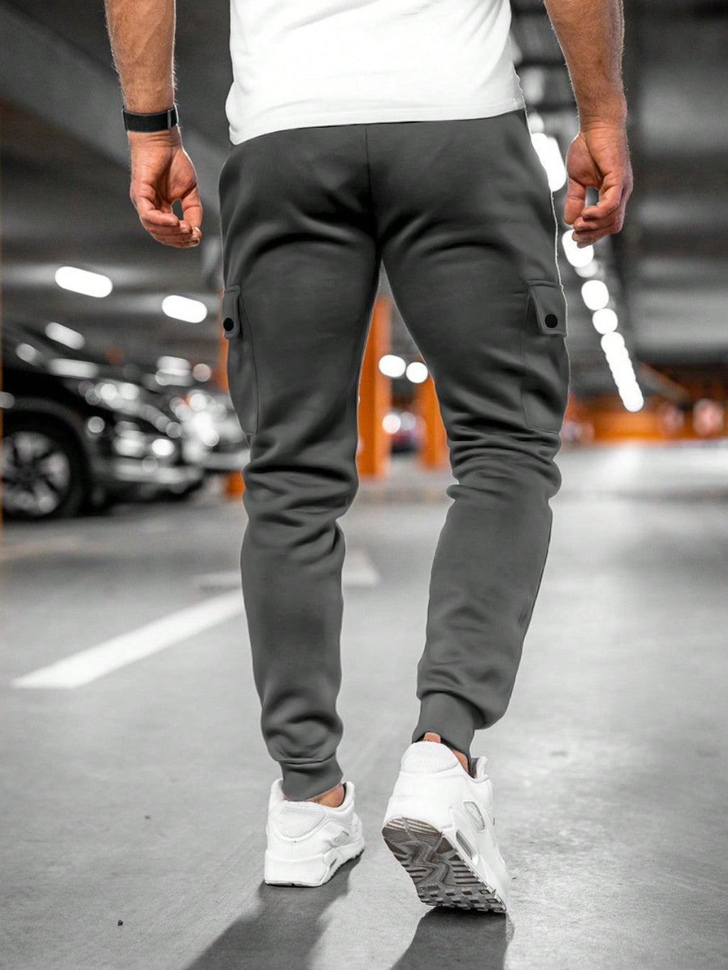 Men's Cropped Lightweight Stretch Fabric Jogger Pants