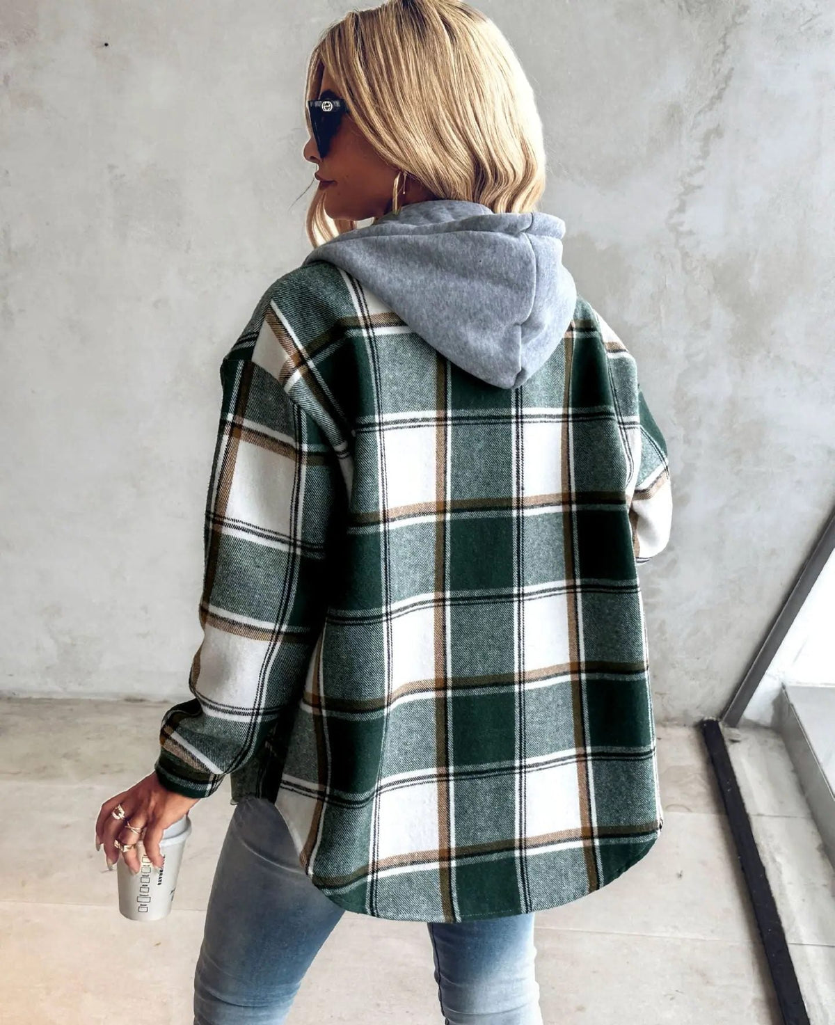 Women's Oversized Plaid Knit Cardigan for Layering