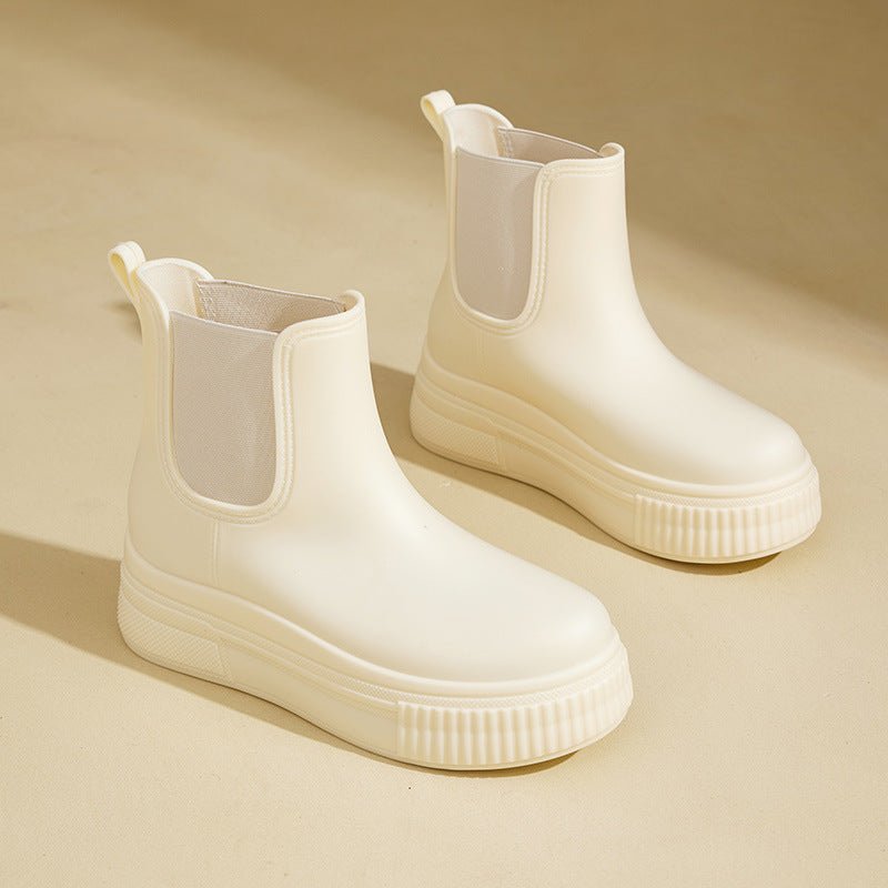 Women's Cushioned Platform Sole Chelsea Rain Booties