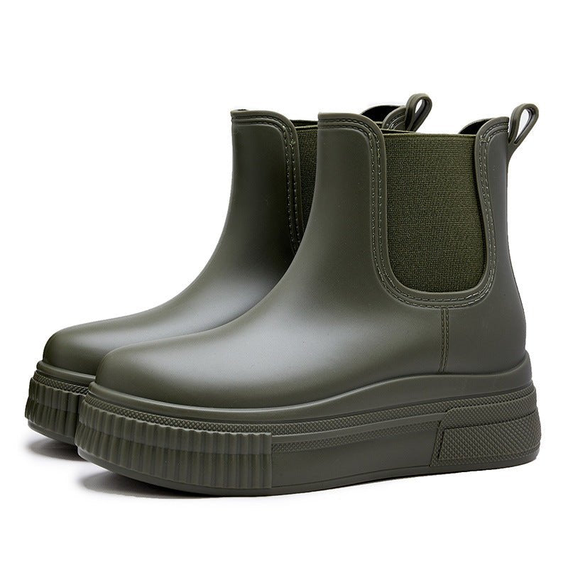 Women's Cushioned Platform Sole Chelsea Rain Booties