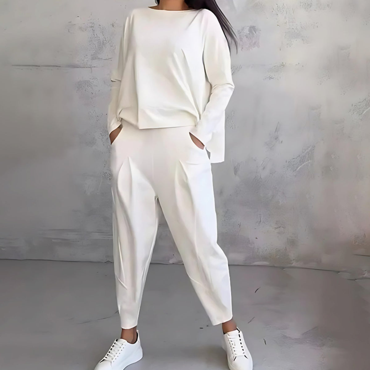 Women's Relaxed Bateau Neck Top Tapered Pants Set
