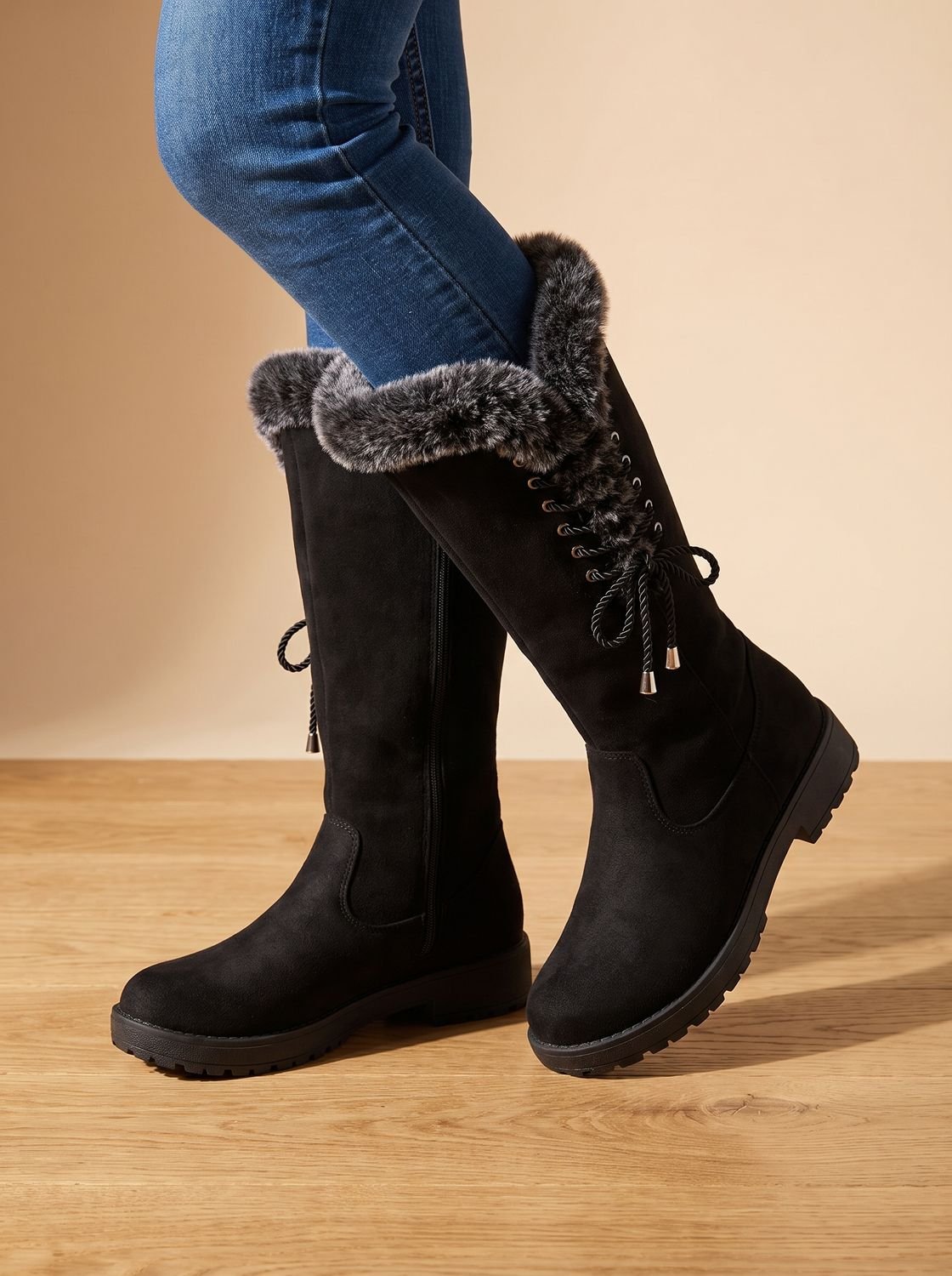 Women's Knee-High Snow Boots with Faux Fur Collar