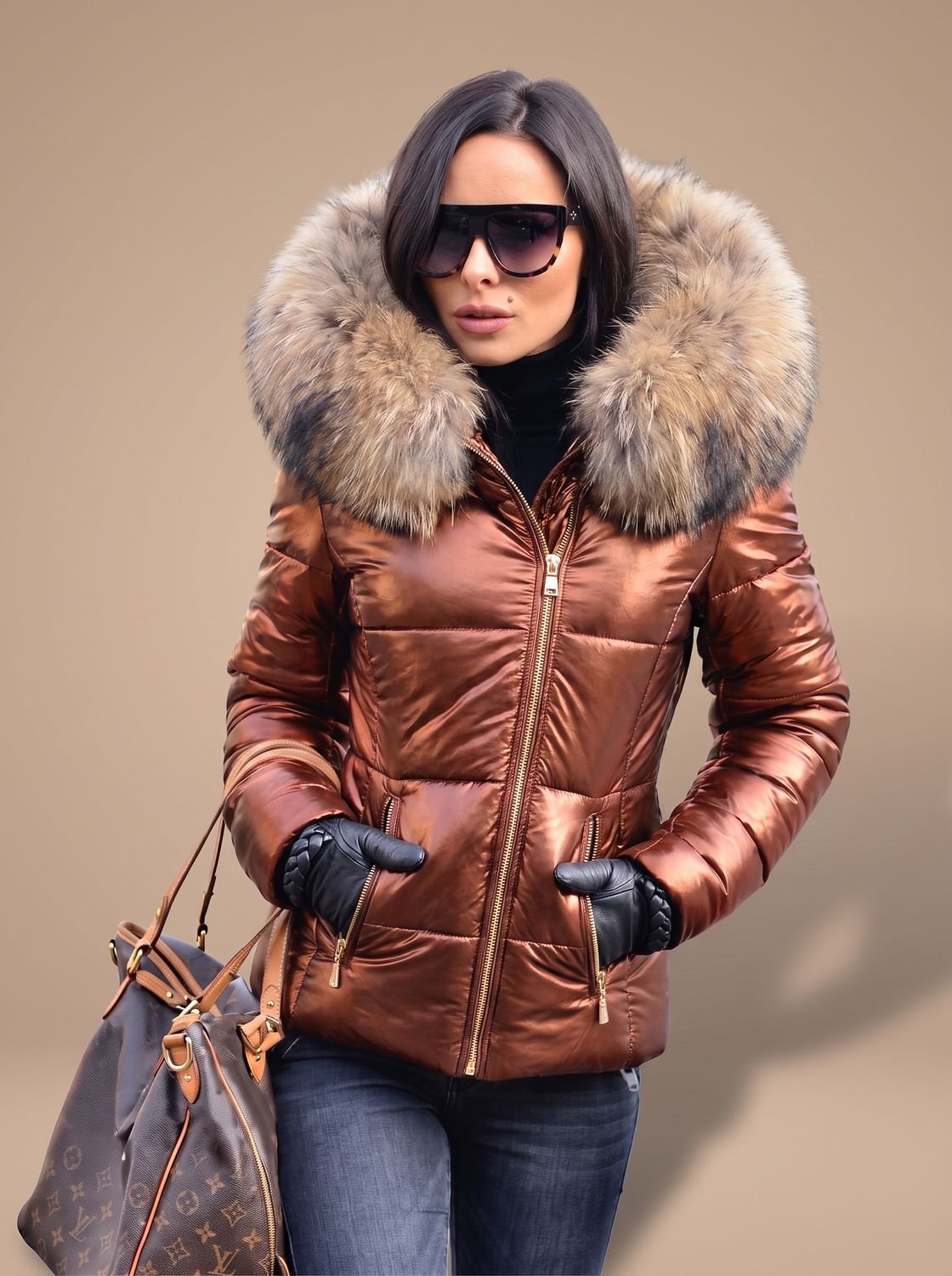 Women's Fitted Padded Coat with Fur Trim Hood
