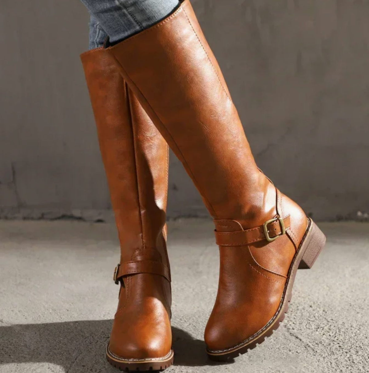 Women's Leather Riding Boots with Block Heel and Smooth Upper