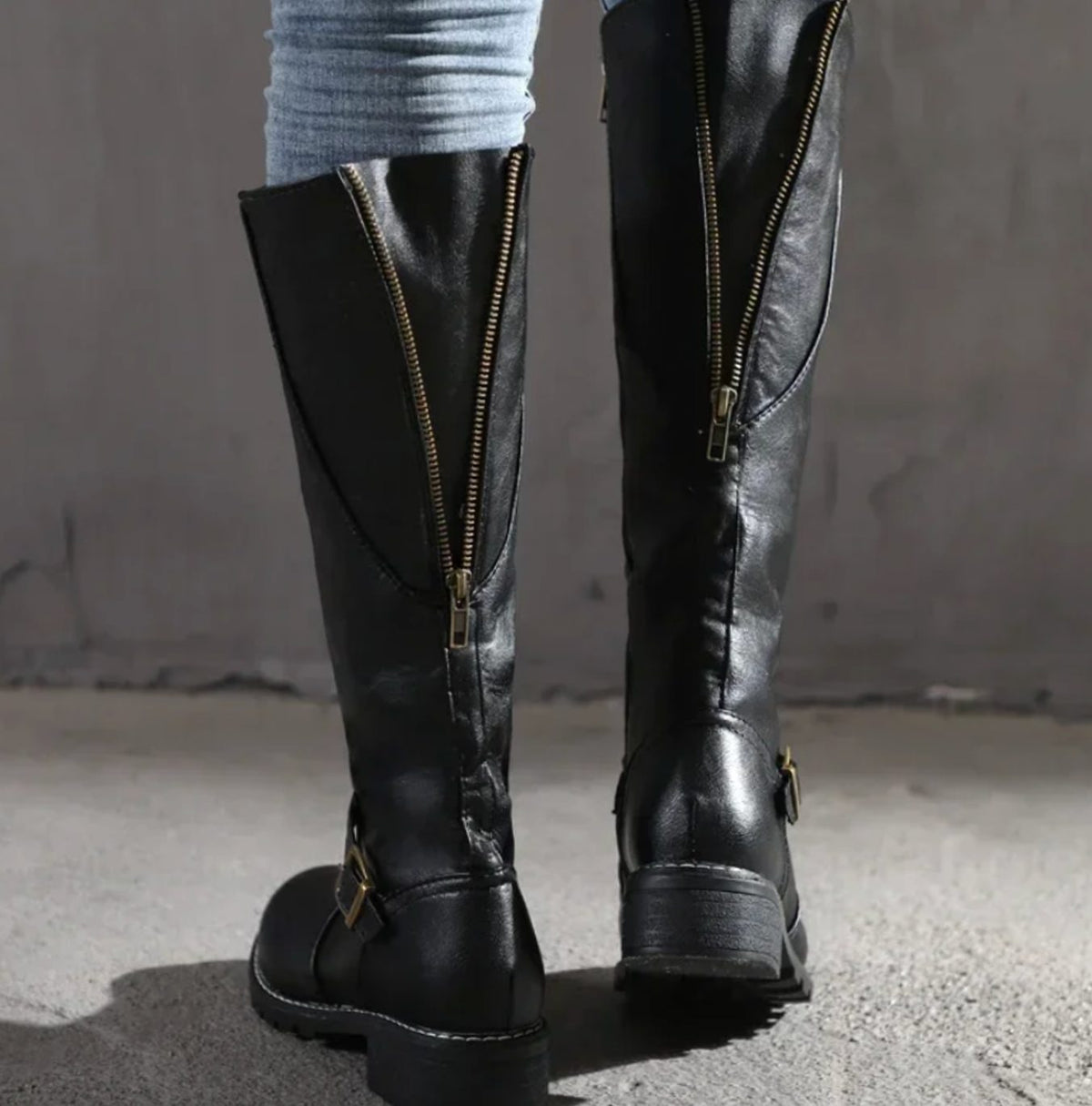 Women's Leather Riding Boots with Block Heel and Smooth Upper