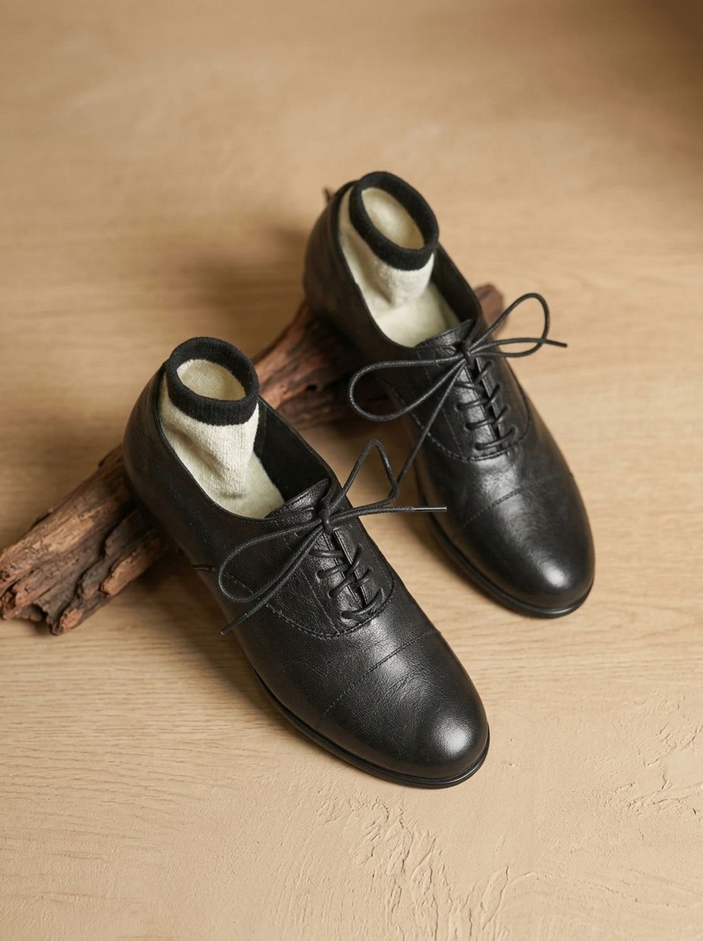Women's Leather Lace-Up Cap Toe Oxford Shoes