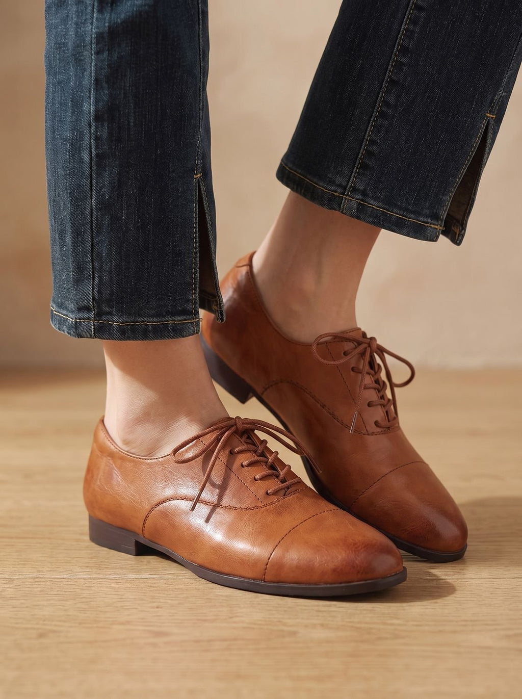 Women's Leather Lace-Up Cap Toe Oxford Shoes