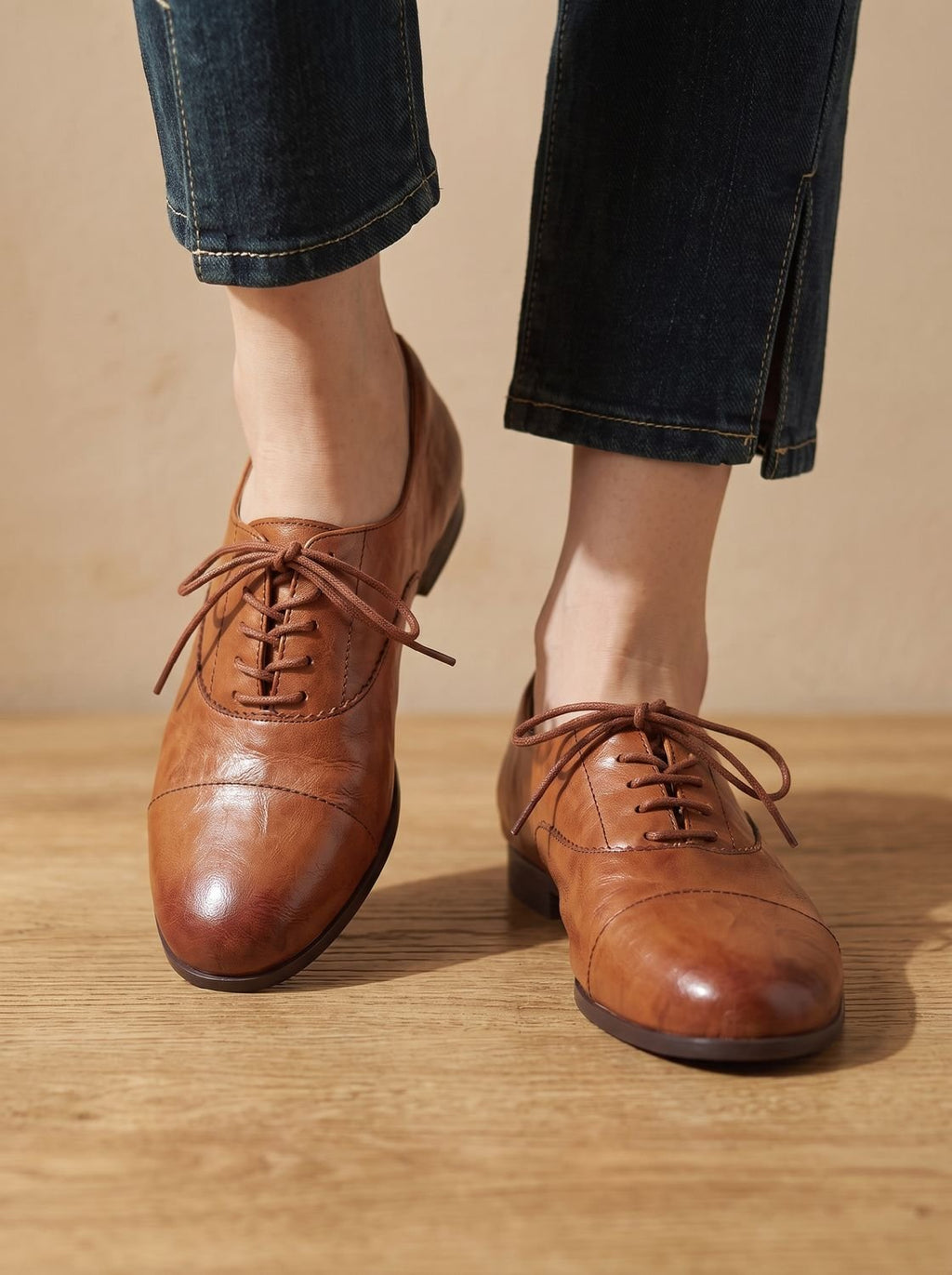 Women's Leather Lace-Up Cap Toe Oxford Shoes