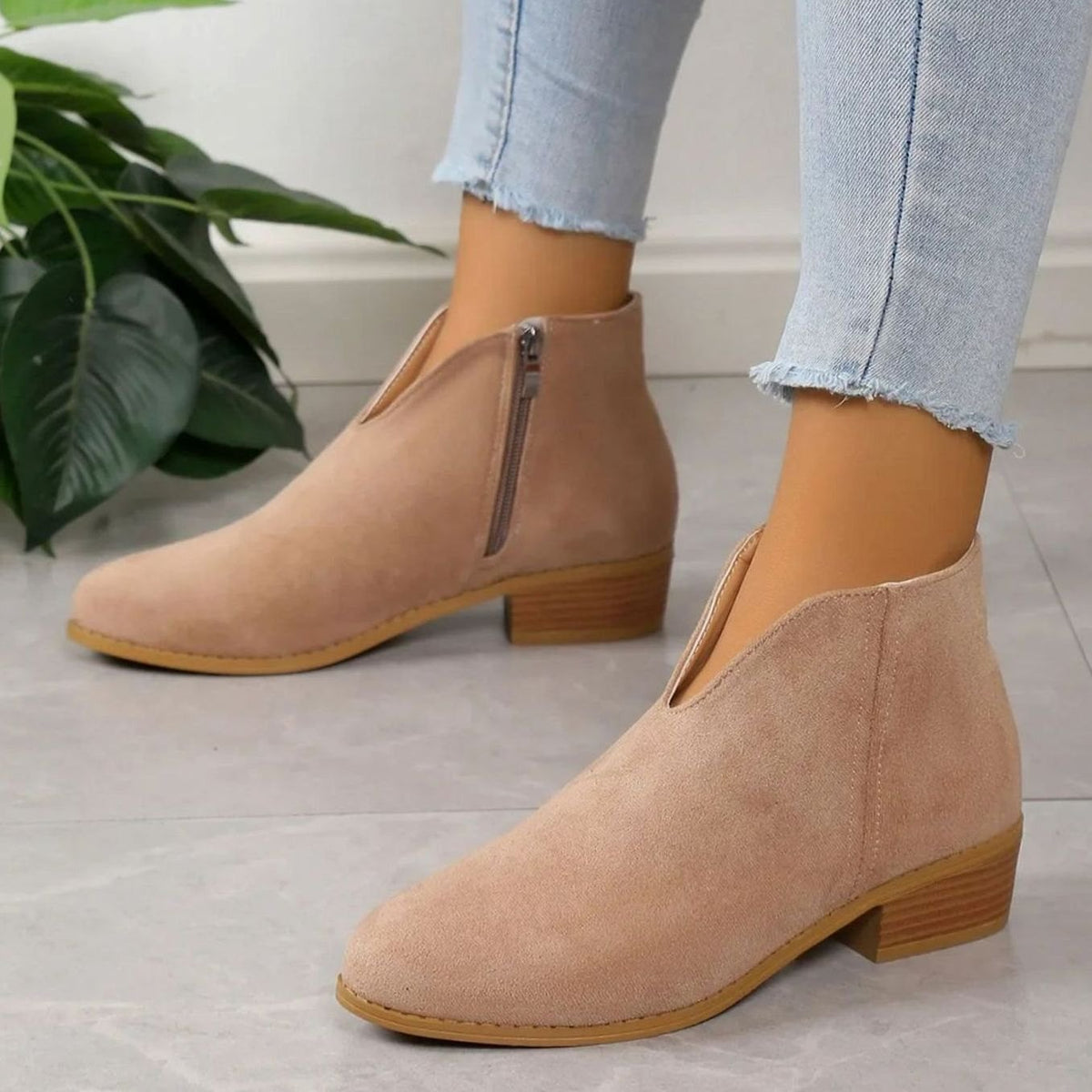 Women's Leopard Print Stacked Block Heel Ankle Booties