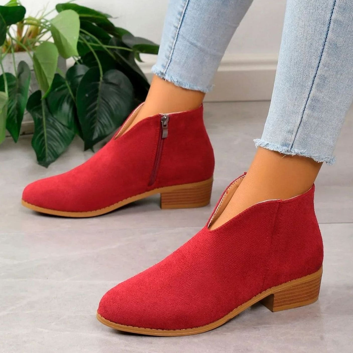 Women's Leopard Print Stacked Block Heel Ankle Booties